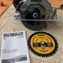 DeWalt Saw 7-1/4” 