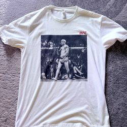 Charles Oliveira shirt CUSTOM Men’s T Shirt White fitted black UFC