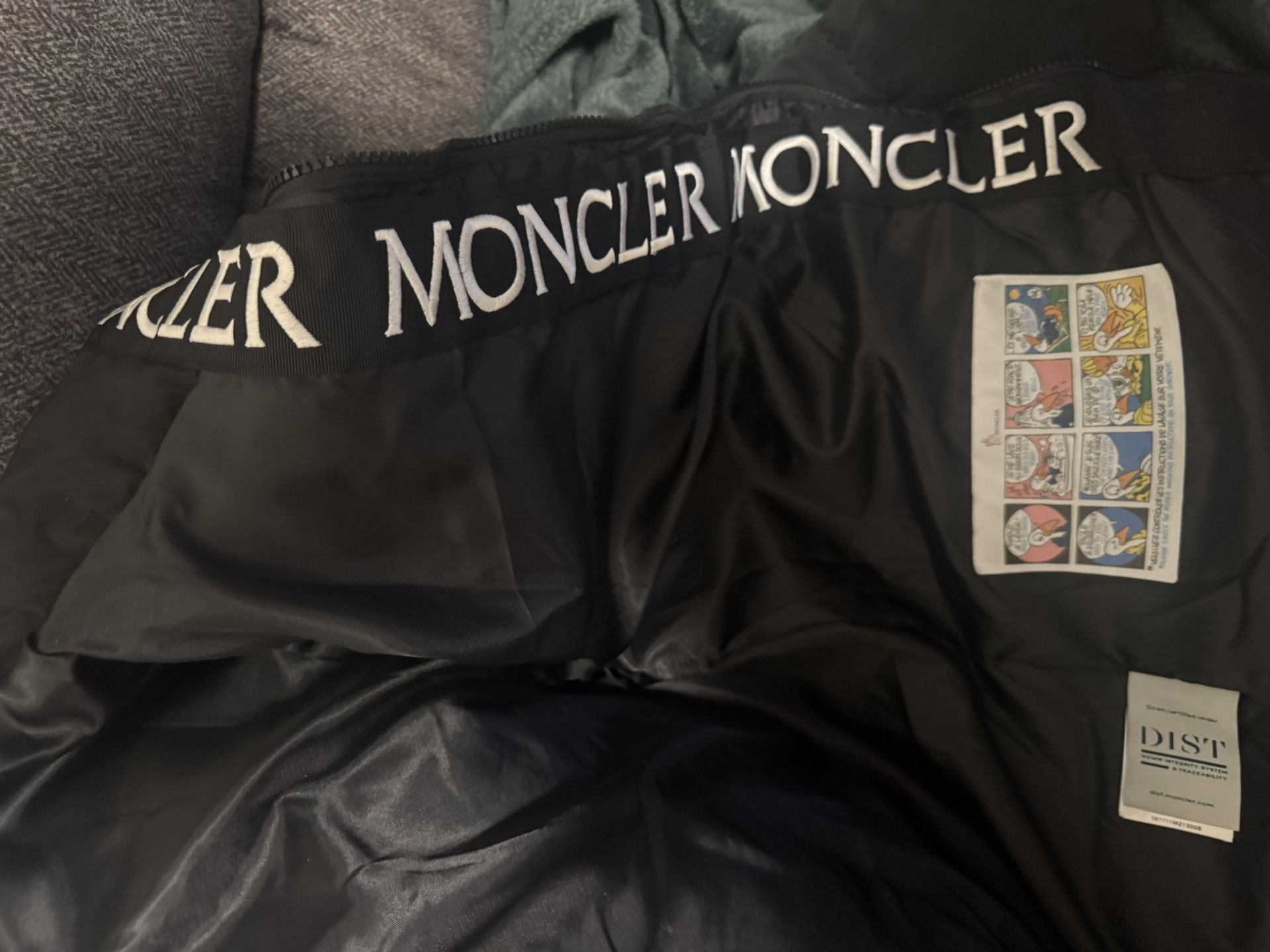 Moncler Coat 