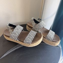 Zebra wedge sandals