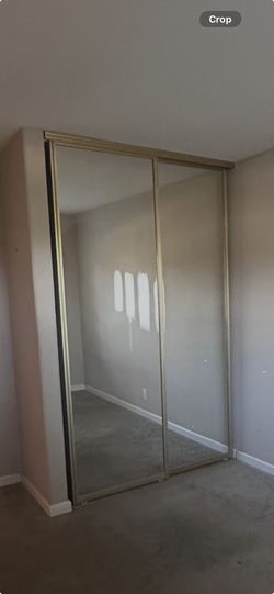 Mirrored Sliding Closet Doors