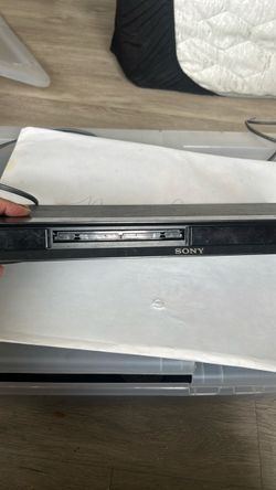 Sony CD/DVD player
