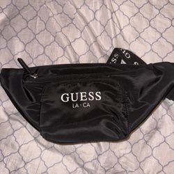 GUESS Fanny Pack 