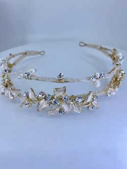 Head piece tiara