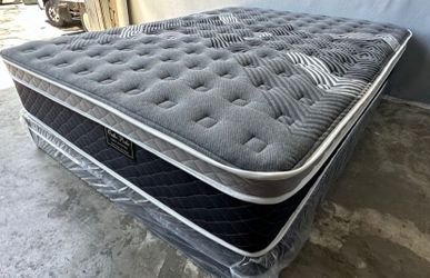 Queen Oasis Thermal Comfort Europillow Top 12inch Matres!!