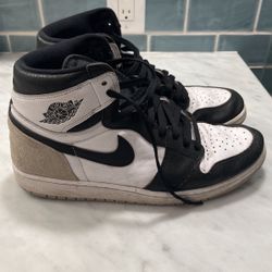 Jordan 1 Retro High OG (Bleached Coral)