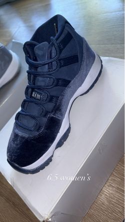 WMNS JORDAN 11 RETRO 'MIDNIGHT NAVY VELVET