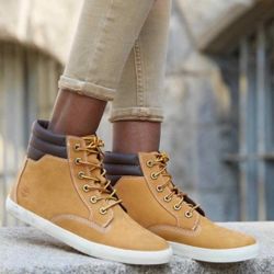 Women's Timberland Dausette Sneaker Boot in Wheat Nubuck