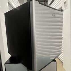 Personal Mini Refrigerator 