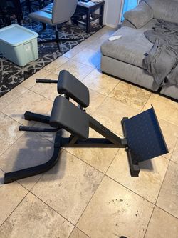 Titan fitness Roman chair back hyper extension