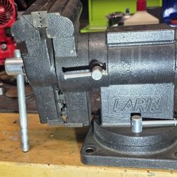 Larin 5" Vise