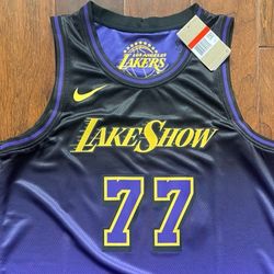 Luka City Dark Purple M
