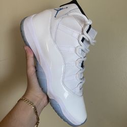 Jordan 11 Legend Blue 