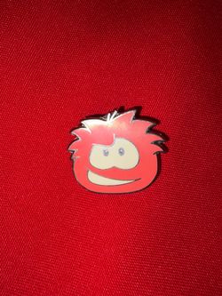 Disney parks red/pink puffle pin