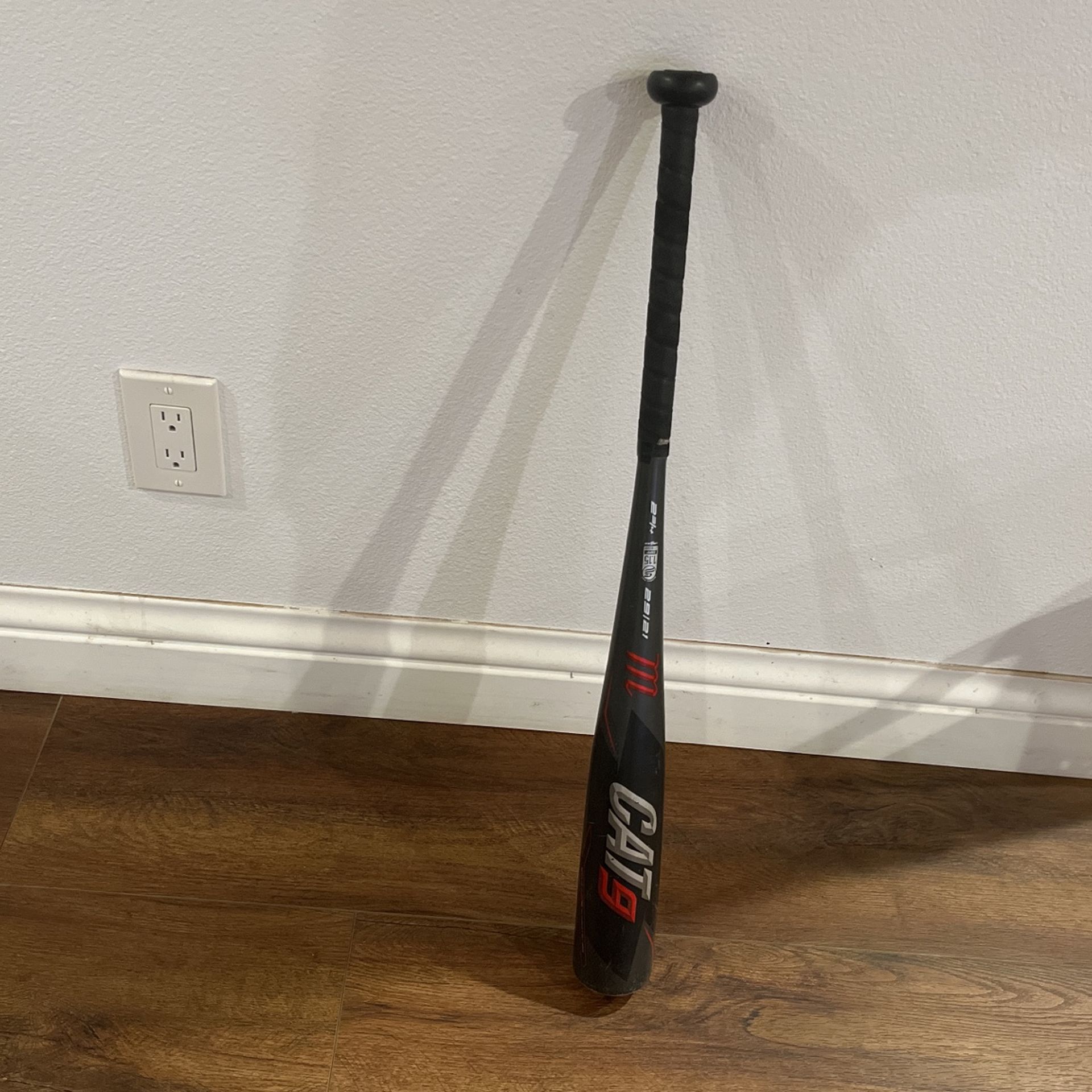 Cat 9 Bat
