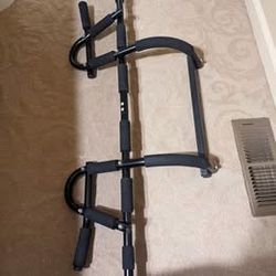 Pull Up Bar