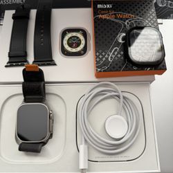 Apple Watch Ultra 49mm Titanium  (GPS + 5G)