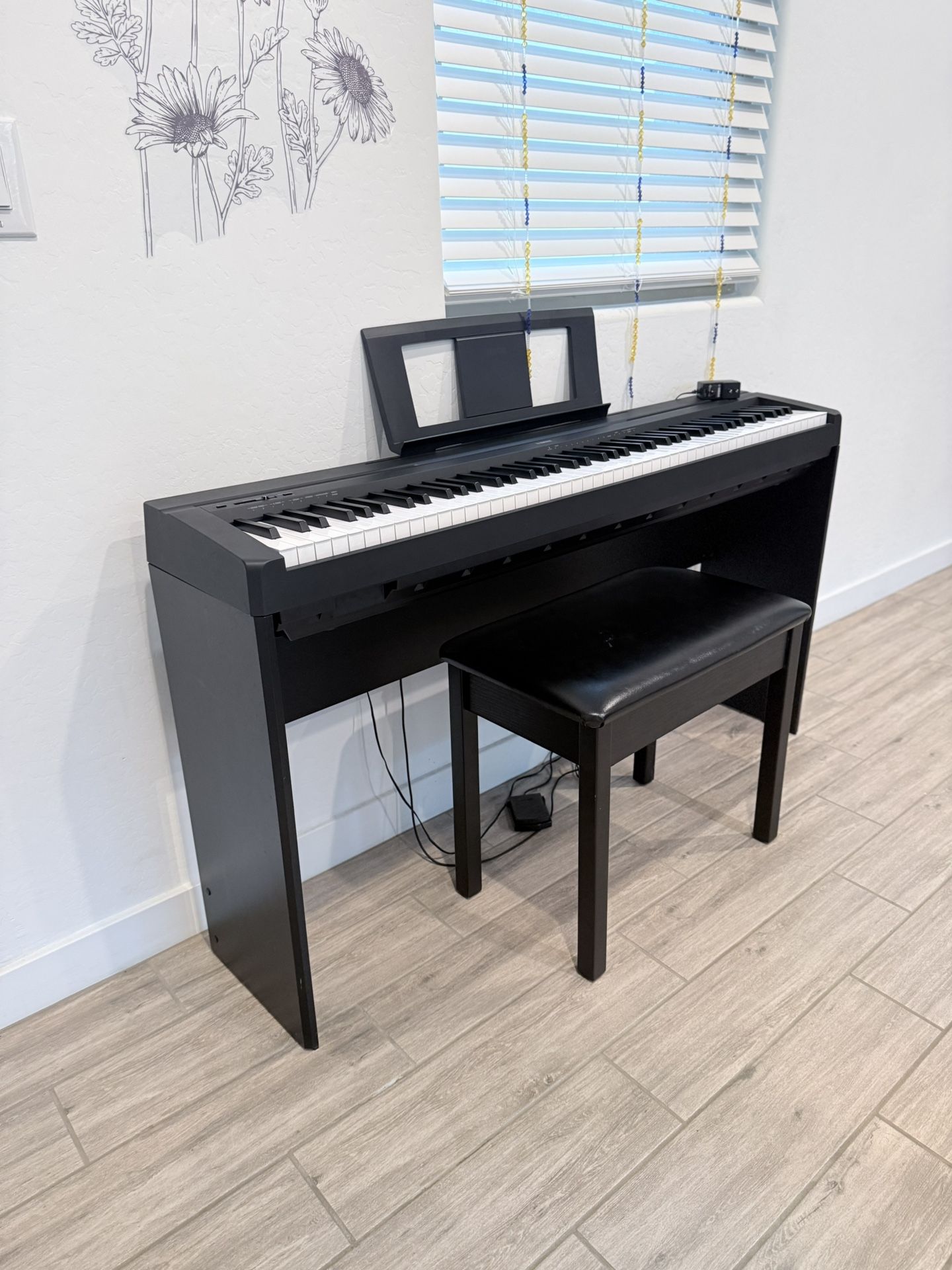  Yamaha Piano P-45 