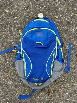 REI Tarn 18 Kids Backpack 