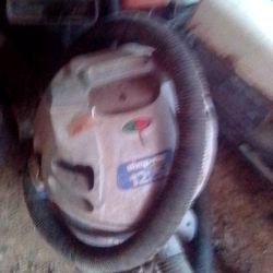 5 Gallon Shop Vacuum Wet And Dry Fair Sucks Good