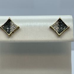 10K Gold Diamond Earrings. New