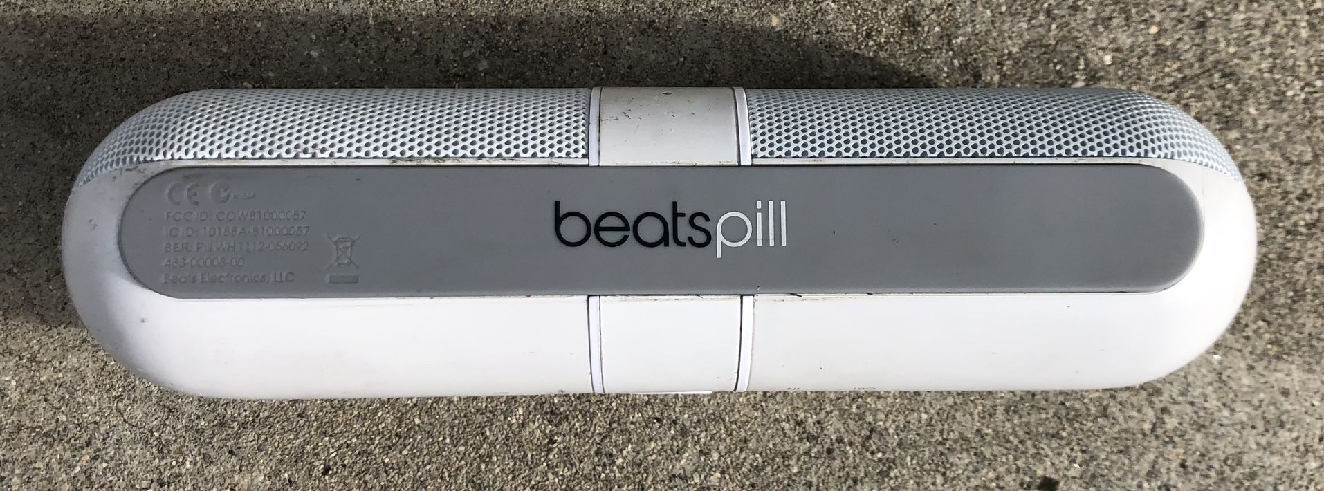 Beats by Dr. Dre Pill 1.0 Portable Speaker - White