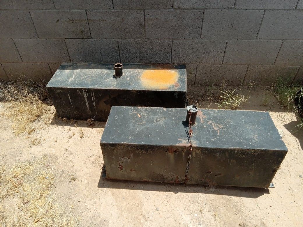 Traila Para Grneradores Y 2 Tankes De Gasolina $$$$$1000