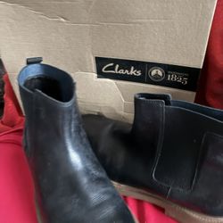 Brent New Clark’s Men Boots Size 13 Was 110 Dollars And I Selling For 50 