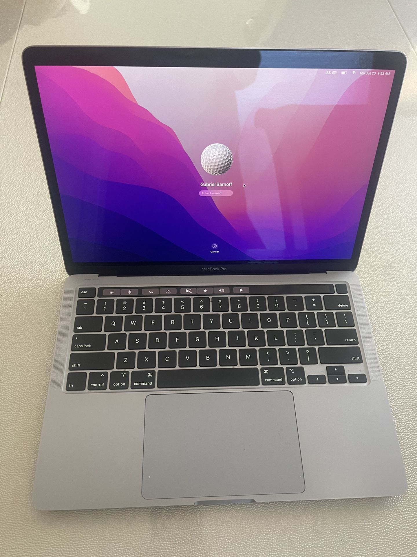 2020 Macbook Pro M1 8GB 256GB Space Grey 9 Cycles On Battery