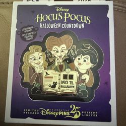2025 Disney Parks Halloween Countdown Hocus Pocus Sanderson Sisters LR Jumbo Pin