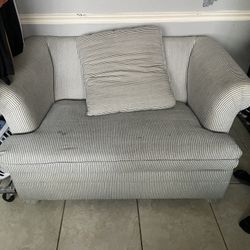 Pullout Couch/Gray/small