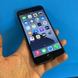 iPhone 8 Plus 64GB Unlock