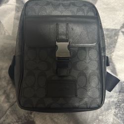 Coach Track Pack In Signature Canvas