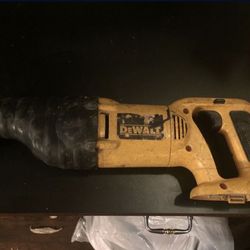 Dewalt saw 