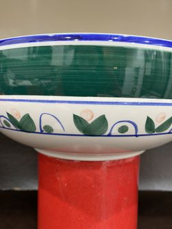 Vintage Gibson 10” Ceramic Serving Bowl
