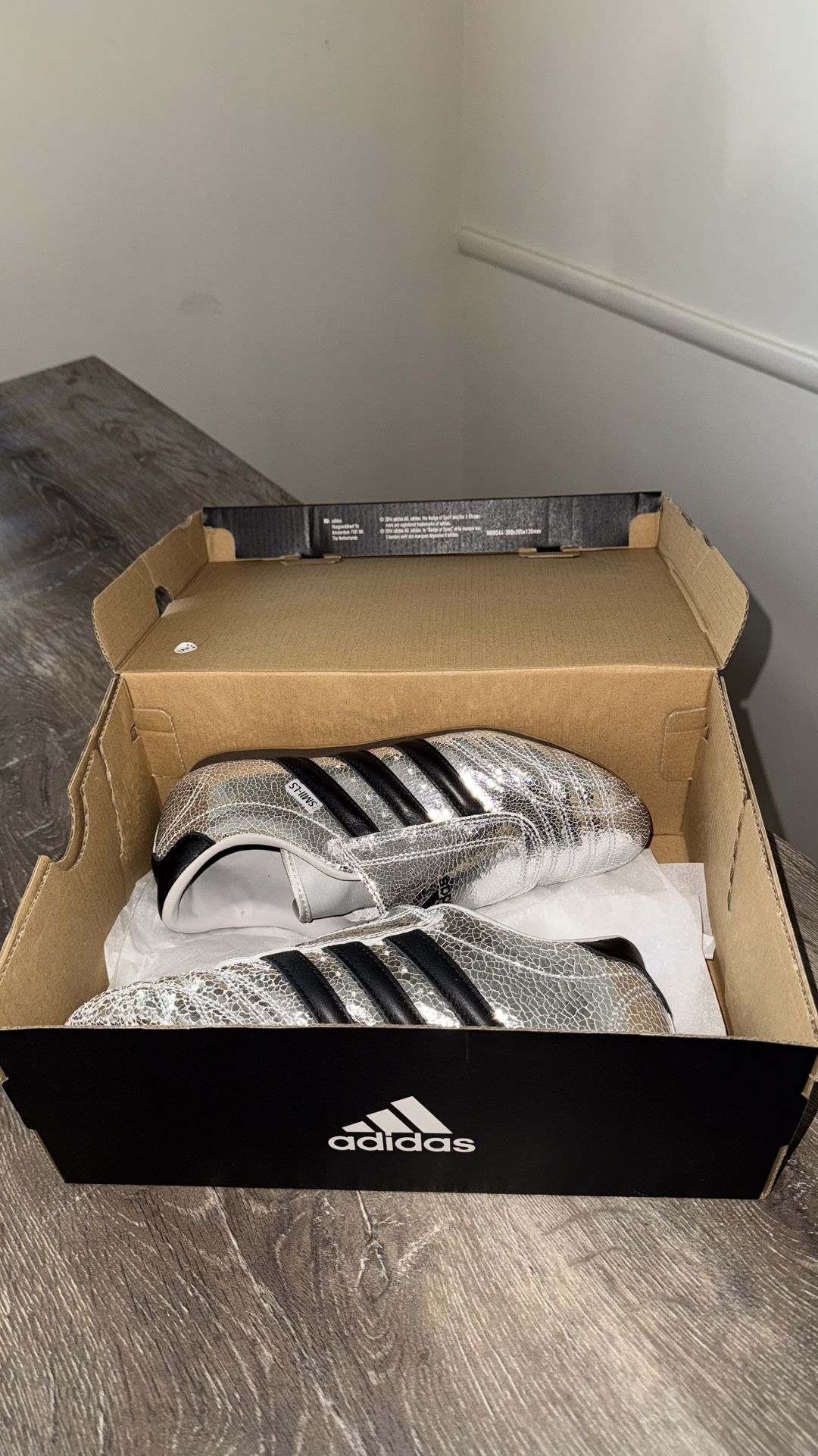 Adidas Taekwondo W Metallic Silver Sneakers – Women’s Size 7 – Worn Once