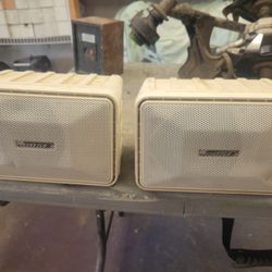 Bose 101 Music Monitor Speakers