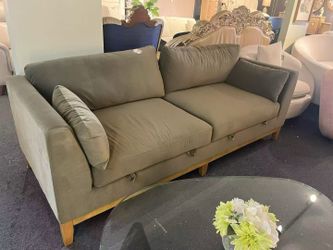Green Velvet Storage Sofa，$680
