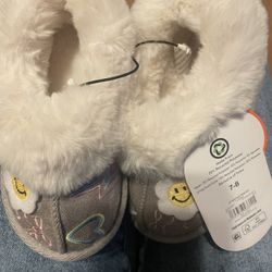 Girls Slippers 