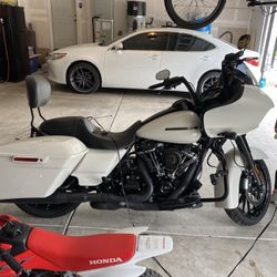 2018 Harley Davidson Road Glide