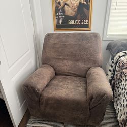 Recliner Chair