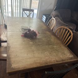 Table And Chairs 