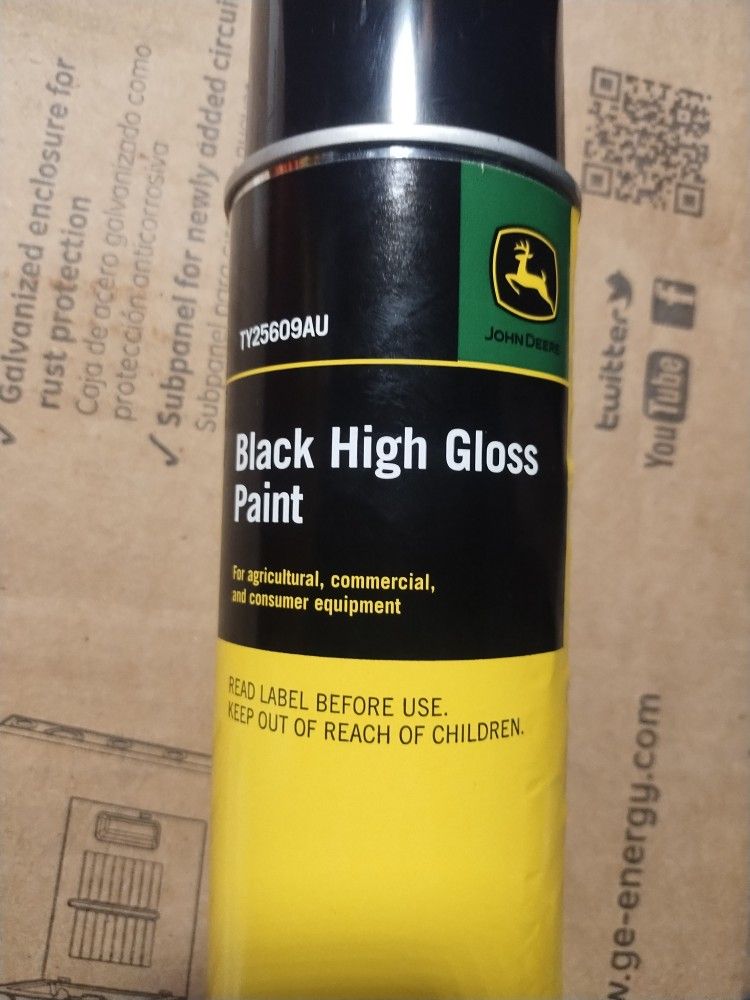 John Deere Gloss Black