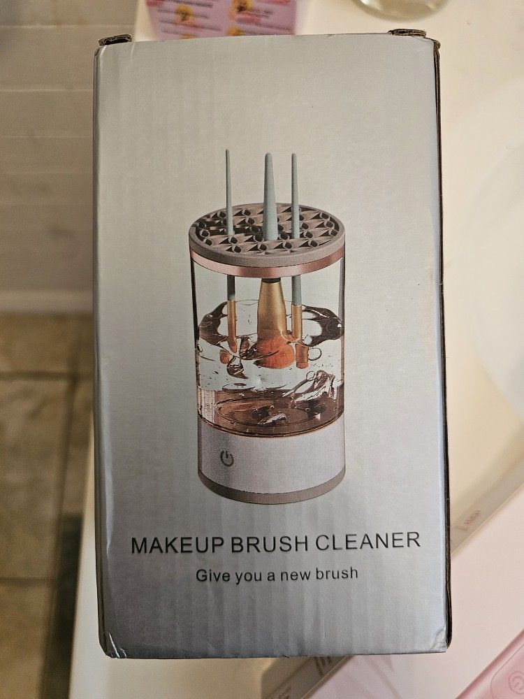 Makeup Brush Cleaner
