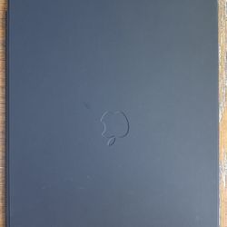 Apple Smart Folio iPad Pro M4 &M5 13” 