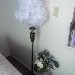 BOHO FEATHER LAMP W BEDAZZLED FLOWER VASE 