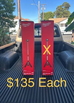 NEW Milwaukee M12 Lithium-Ion Cordless 1400 Lumen ROCKET LED Stand Work Light (Tool-Only)