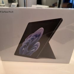 Microsoft Surface Pro 9 - Sealed