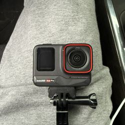 Insta 360 Ace Pro