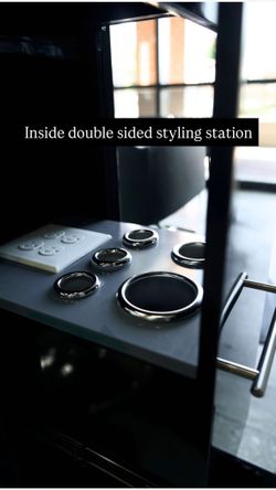 Double-sided styling station